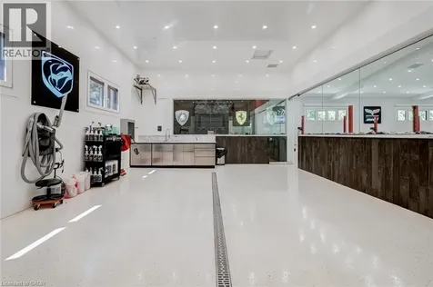 1272 Fiddlers Green Road Ancaster ON L9G 3L1