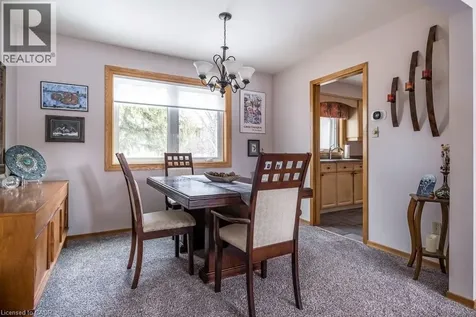 19 Chateau Court Hamilton ON L9C 5P3