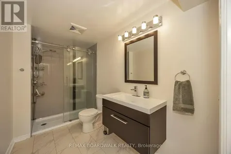 102 Mosswood Court Ottawa ON K1V 0N6