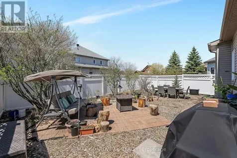 102 Mosswood Court Ottawa ON K1V 0N6