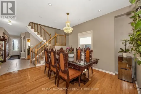 102 Mosswood Court Ottawa ON K1V 0N6