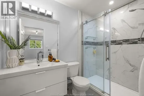 571 Banwell Road Windsor ON N8P 1J8