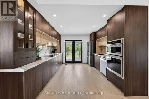 107 Campbell Crescent Blue Mountains ON L9Y 0P9