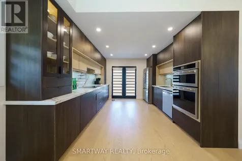 107 Campbell Crescent Blue Mountains ON L9Y 0P9
