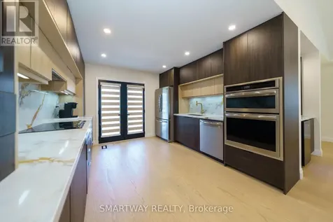 107 Campbell Crescent Blue Mountains ON L9Y 0P9