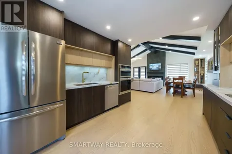 107 Campbell Crescent Blue Mountains ON L9Y 0P9