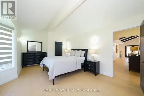 107 Campbell Crescent Blue Mountains ON L9Y 0P9