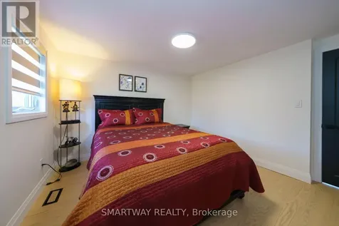 107 Campbell Crescent Blue Mountains ON L9Y 0P9