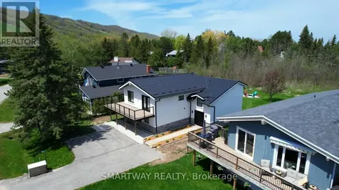 107 Campbell Crescent Blue Mountains ON L9Y 0P9