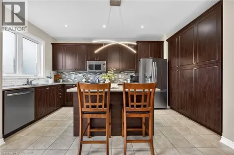136 Whitwell Way Binbrook ON L0R 1C0