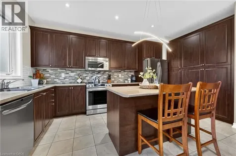 136 Whitwell Way Binbrook ON L0R 1C0