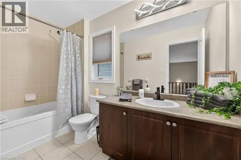 136 Whitwell Way Binbrook ON L0R 1C0