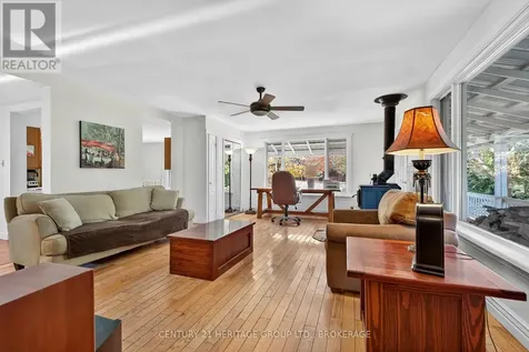 13 William Street Rideau Lakes ON K0E 1G0