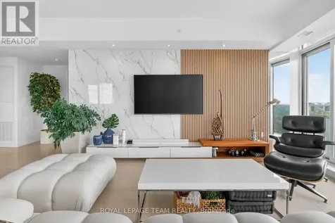 805 Carling Avenue Ottawa ON K1S 5W9