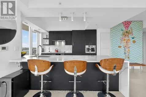 805 Carling Avenue Ottawa ON K1S 5W9