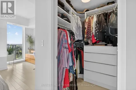 805 Carling Avenue Ottawa ON K1S 5W9