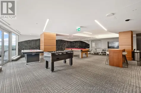805 Carling Avenue Ottawa ON K1S 5W9