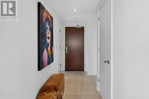 805 Carling Avenue Ottawa ON K1S 5W9