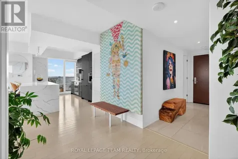 805 Carling Avenue Ottawa ON K1S 5W9