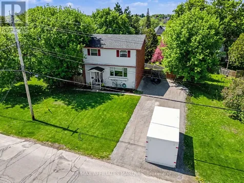 15 Philip Street Smiths Falls ON K7A 3L7