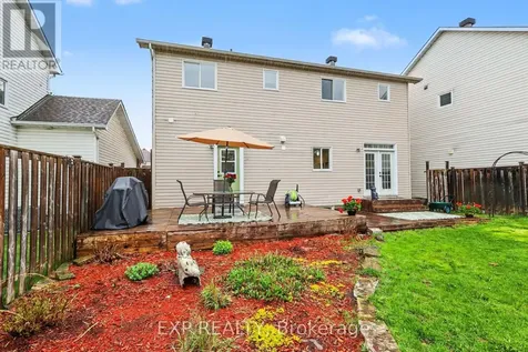5 Sundew Court West Ottawa ON K2S 1Z5