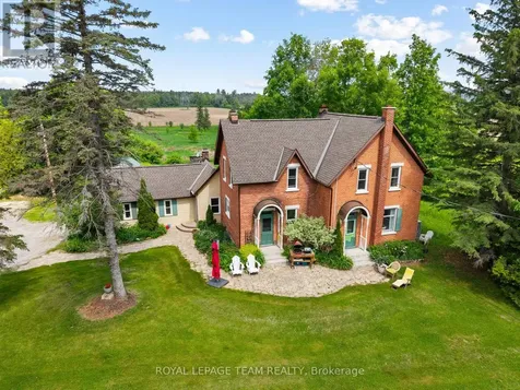 2553 Galetta Sideroad Ottawa ON K0A 1X0