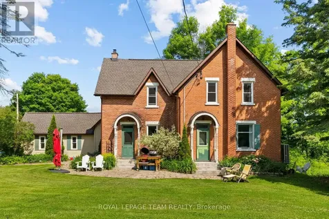 2553 Galetta Sideroad Ottawa ON K0A 1X0