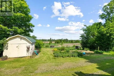 2553 Galetta Sideroad Ottawa ON K0A 1X0