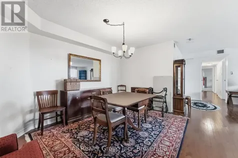 1705 Playfair Drive Ottawa ON K1H 8P6