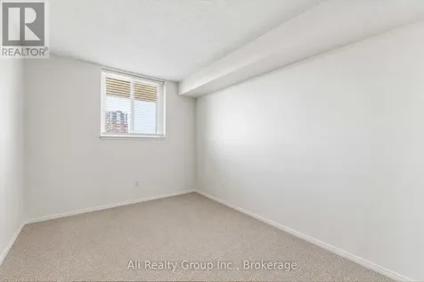 1705 Playfair Drive Ottawa ON K1H 8P6