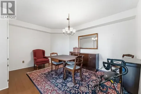 1705 Playfair Drive Ottawa ON K1H 8P6