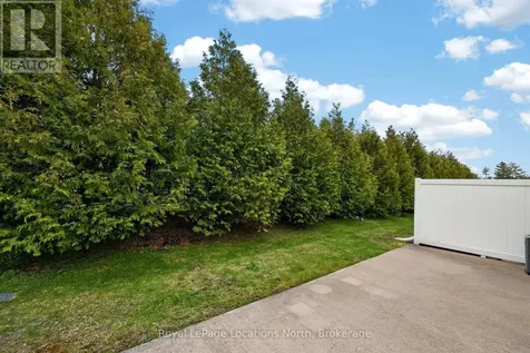 47 Clover Crescent Wasaga Beach ON L9Z 0G4
