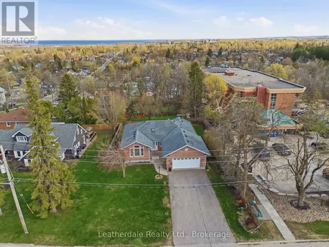 3 Rosemary Road Orillia ON L3V 3P6