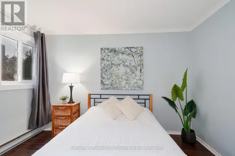 214 Escarpment Crescent Collingwood ON L9Y 5B4