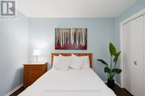 214 Escarpment Crescent Collingwood ON L9Y 5B4