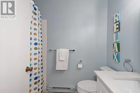 214 Escarpment Crescent Collingwood ON L9Y 5B4