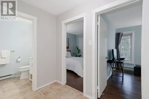 214 Escarpment Crescent Collingwood ON L9Y 5B4