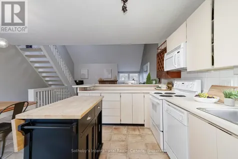 214 Escarpment Crescent Collingwood ON L9Y 5B4