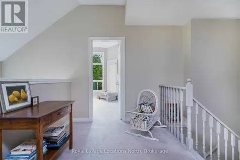166 Fairway Crescent Collingwood ON L9Y 5B4