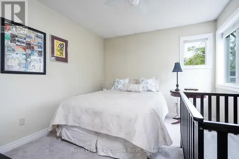 166 Fairway Crescent Collingwood ON L9Y 5B4
