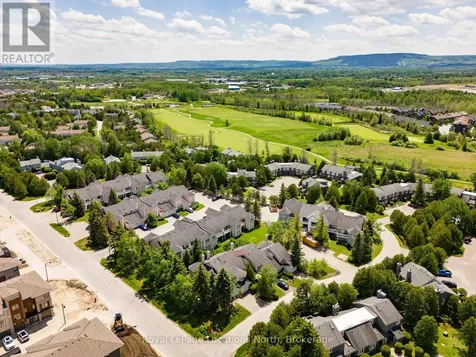 166 Fairway Crescent Collingwood ON L9Y 5B4