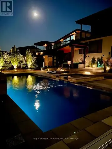 116 Courchevel Crescent Blue Mountains ON L9Y 0Z8