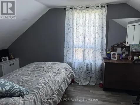 381 14th Street West Owen Sound ON N4K 3X9