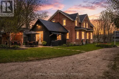 16 Peter Street Grey Highlands ON N0C 1E0