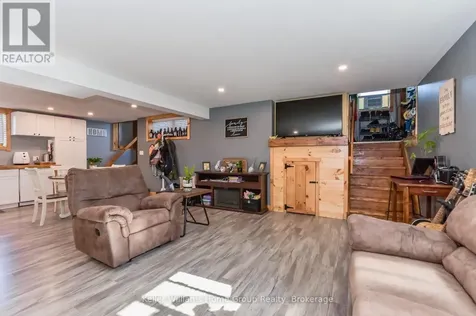 56 Ann Street South Minto ON N0G 1M0