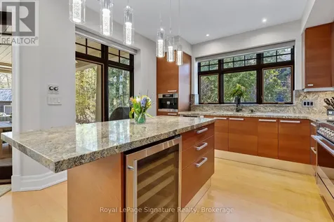 108 Mcmullen Court Blue Mountains ON N0H 2P0