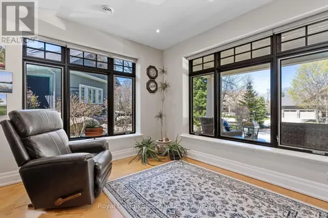 108 Mcmullen Court Blue Mountains ON N0H 2P0