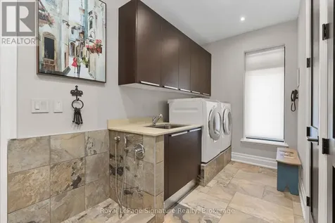 108 Mcmullen Court Blue Mountains ON N0H 2P0