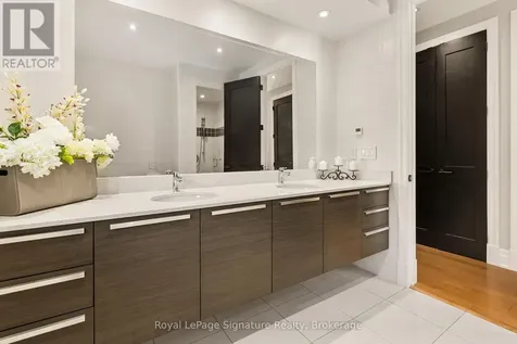108 Mcmullen Court Blue Mountains ON N0H 2P0