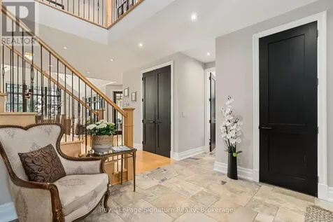 108 Mcmullen Court Blue Mountains ON N0H 2P0